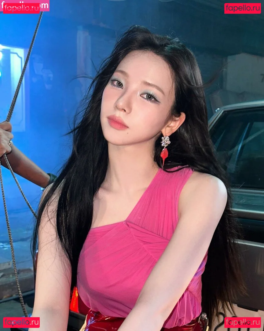 katarinabluu Onlyfans Photo Gallery 