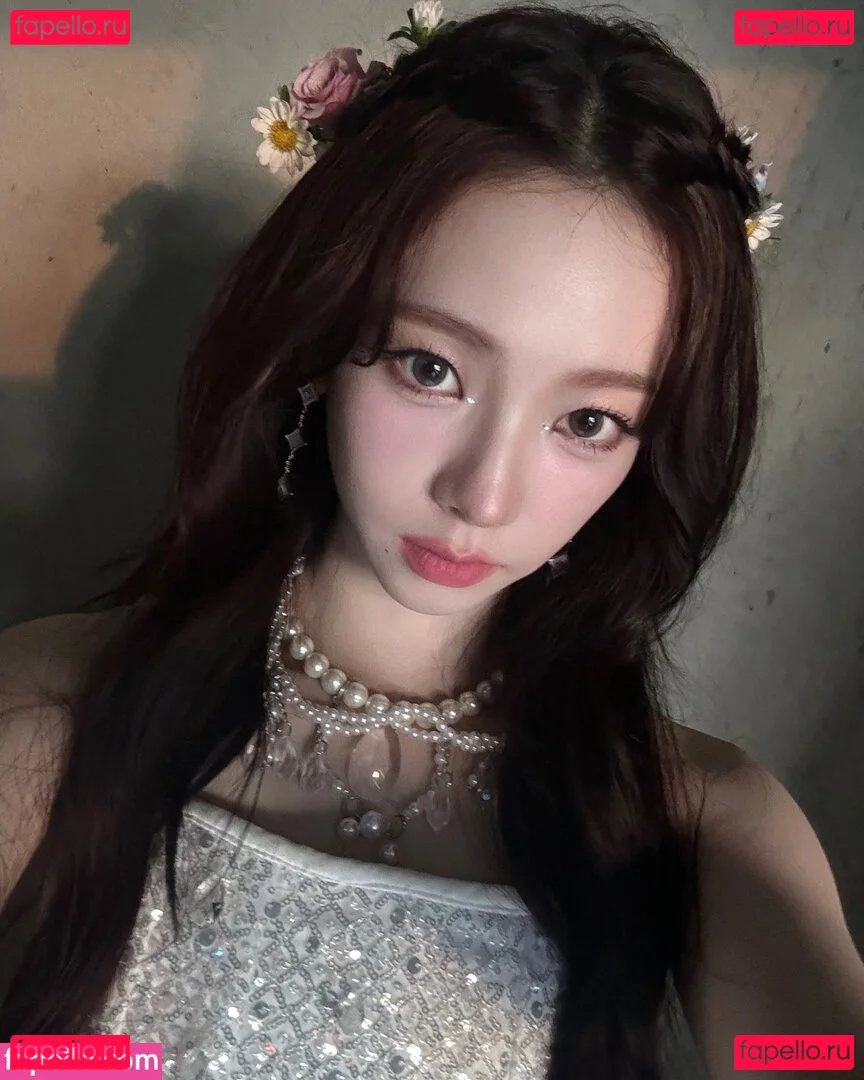 katarinabluu Onlyfans Photo Gallery 