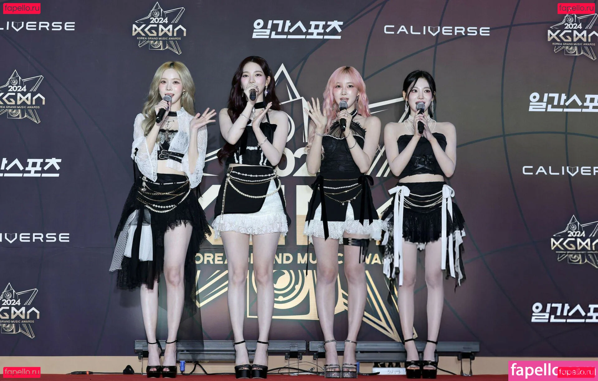 katarinabluu Onlyfans Photo Gallery 