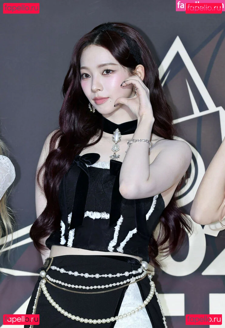 katarinabluu Onlyfans Photo Gallery 