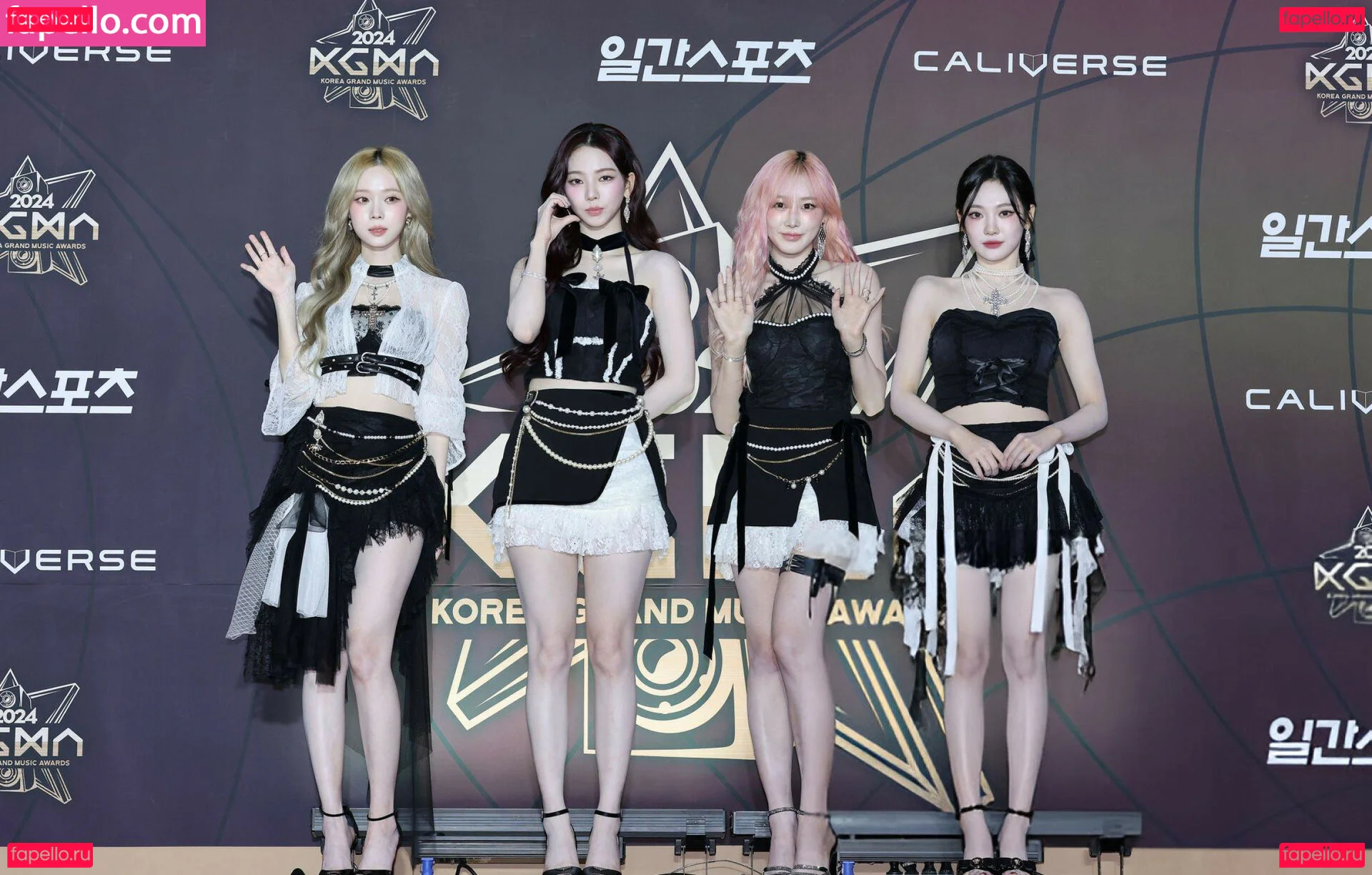 katarinabluu Onlyfans Photo Gallery 