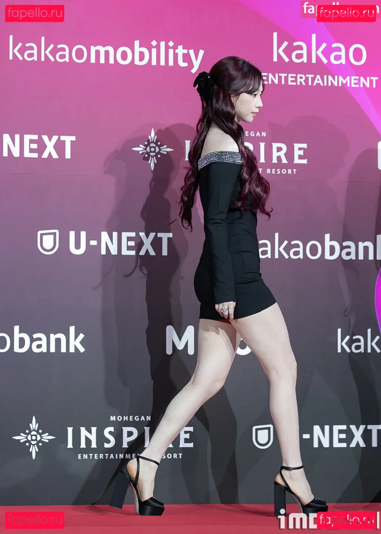 katarinabluu Onlyfans Photo Gallery 