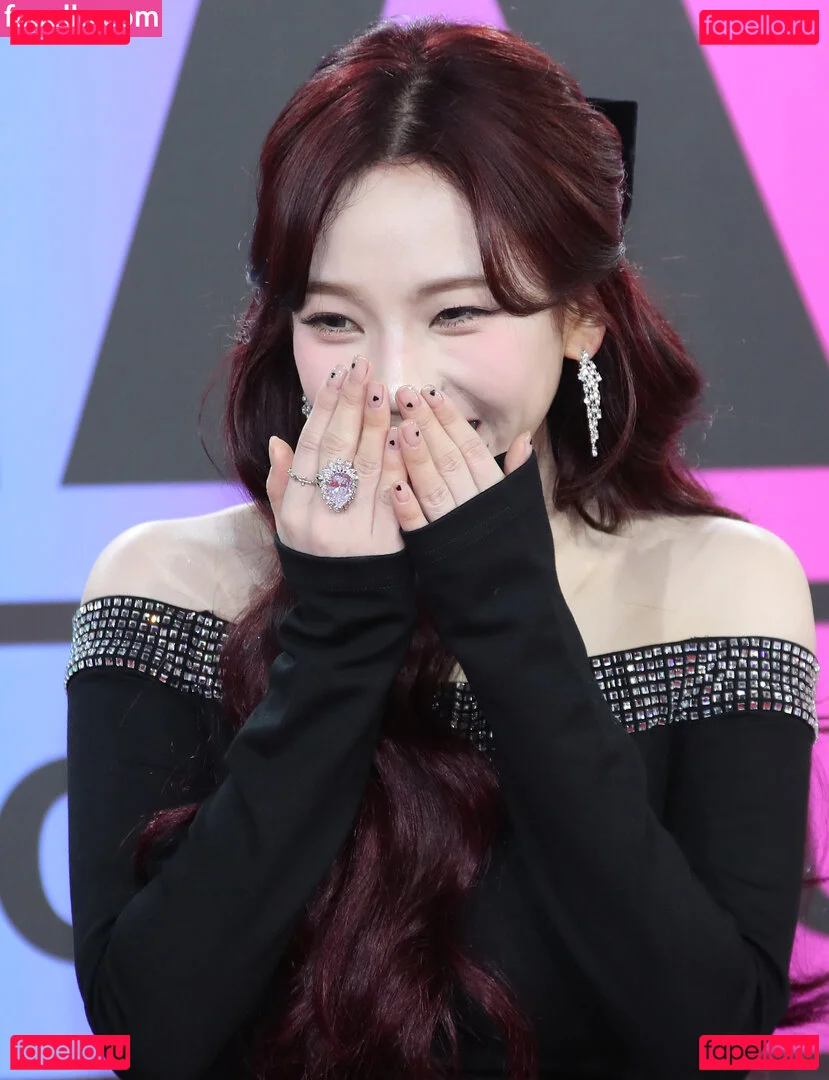 katarinabluu Onlyfans Photo Gallery 