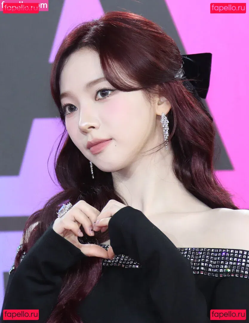 katarinabluu Onlyfans Photo Gallery 