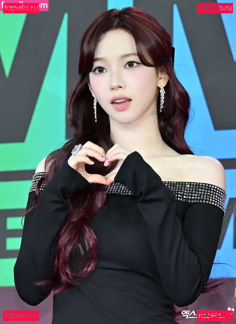 katarinabluu Onlyfans Photo Gallery 