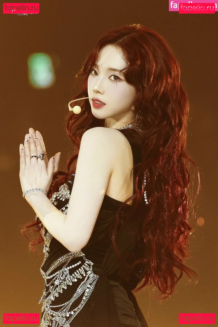 katarinabluu Onlyfans Photo Gallery 