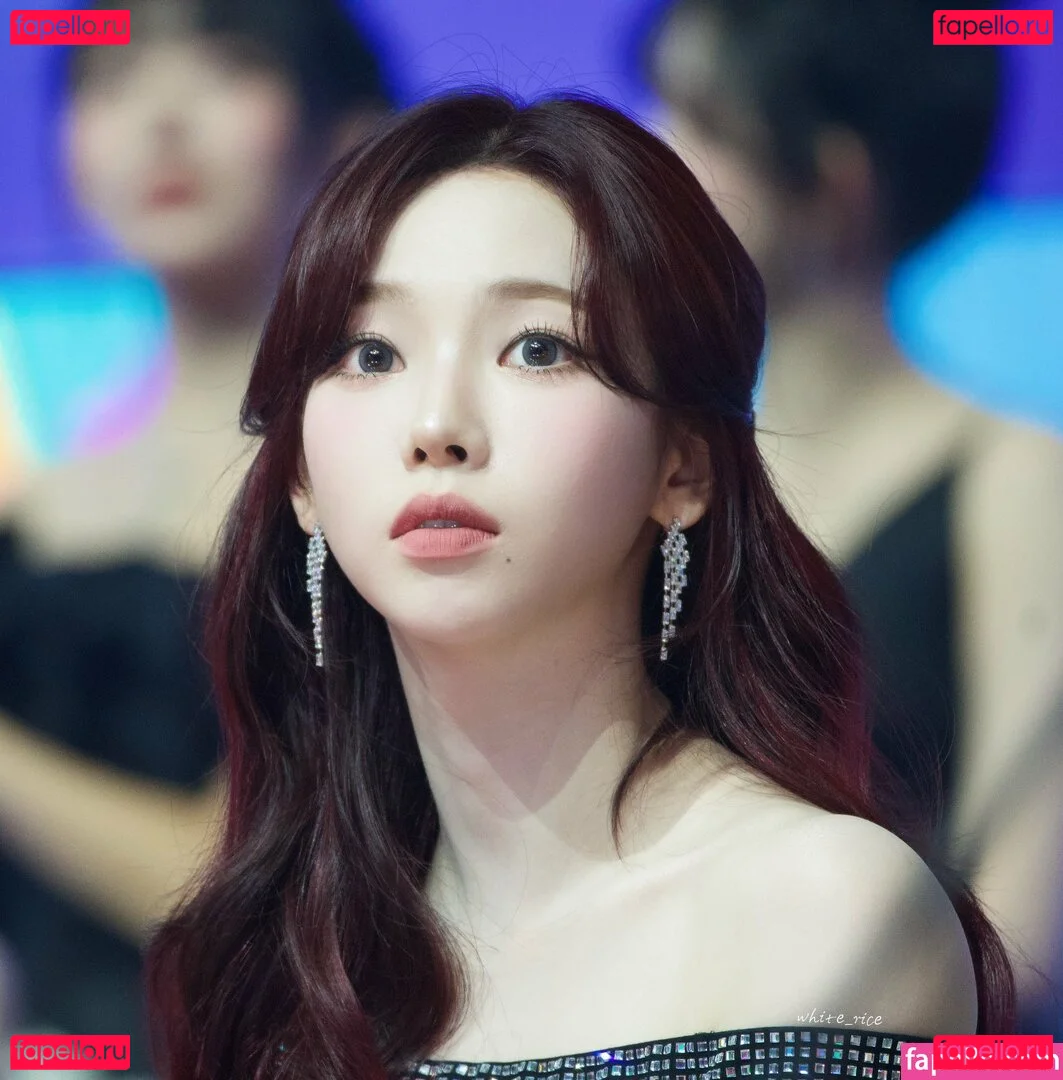 katarinabluu Onlyfans Photo Gallery 