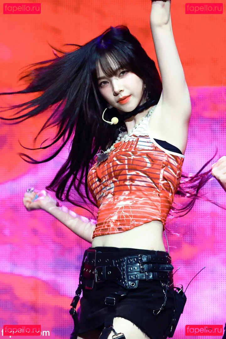 katarinabluu Onlyfans Photo Gallery 