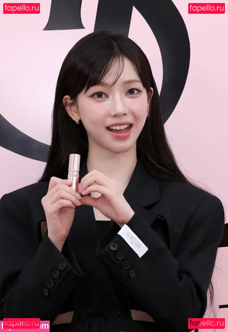 katarinabluu Onlyfans Photo Gallery 