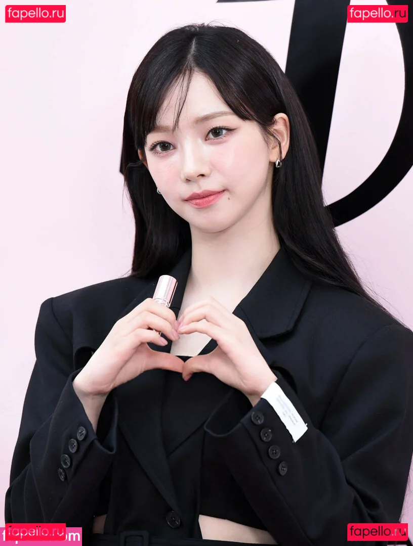 katarinabluu Onlyfans Photo Gallery 