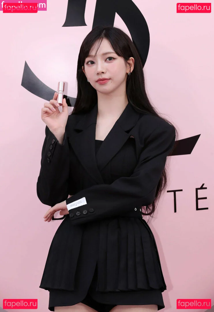 katarinabluu Onlyfans Photo Gallery 