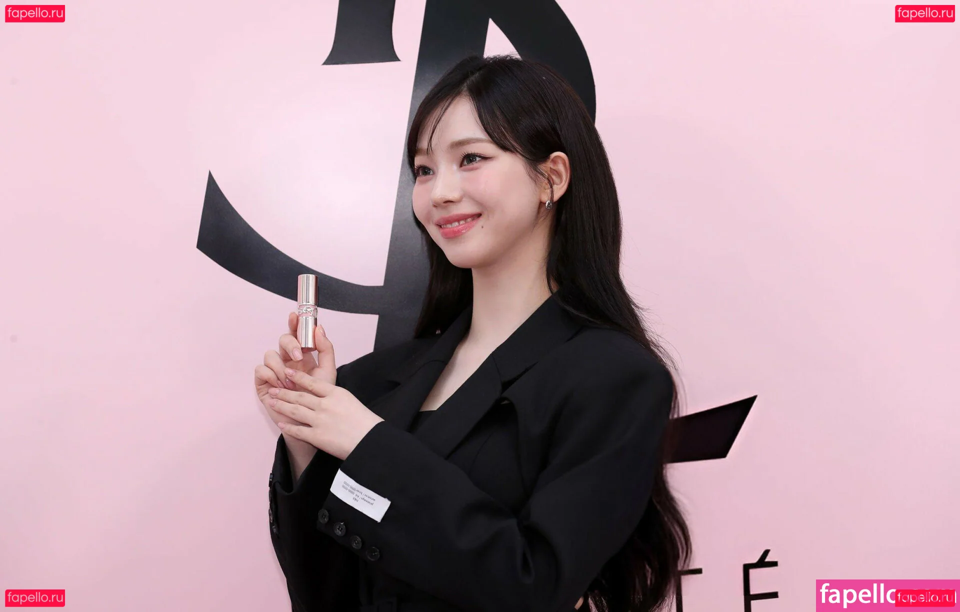 katarinabluu Onlyfans Photo Gallery 