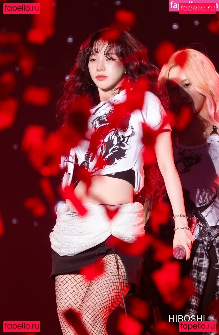 katarinabluu Onlyfans Photo Gallery 