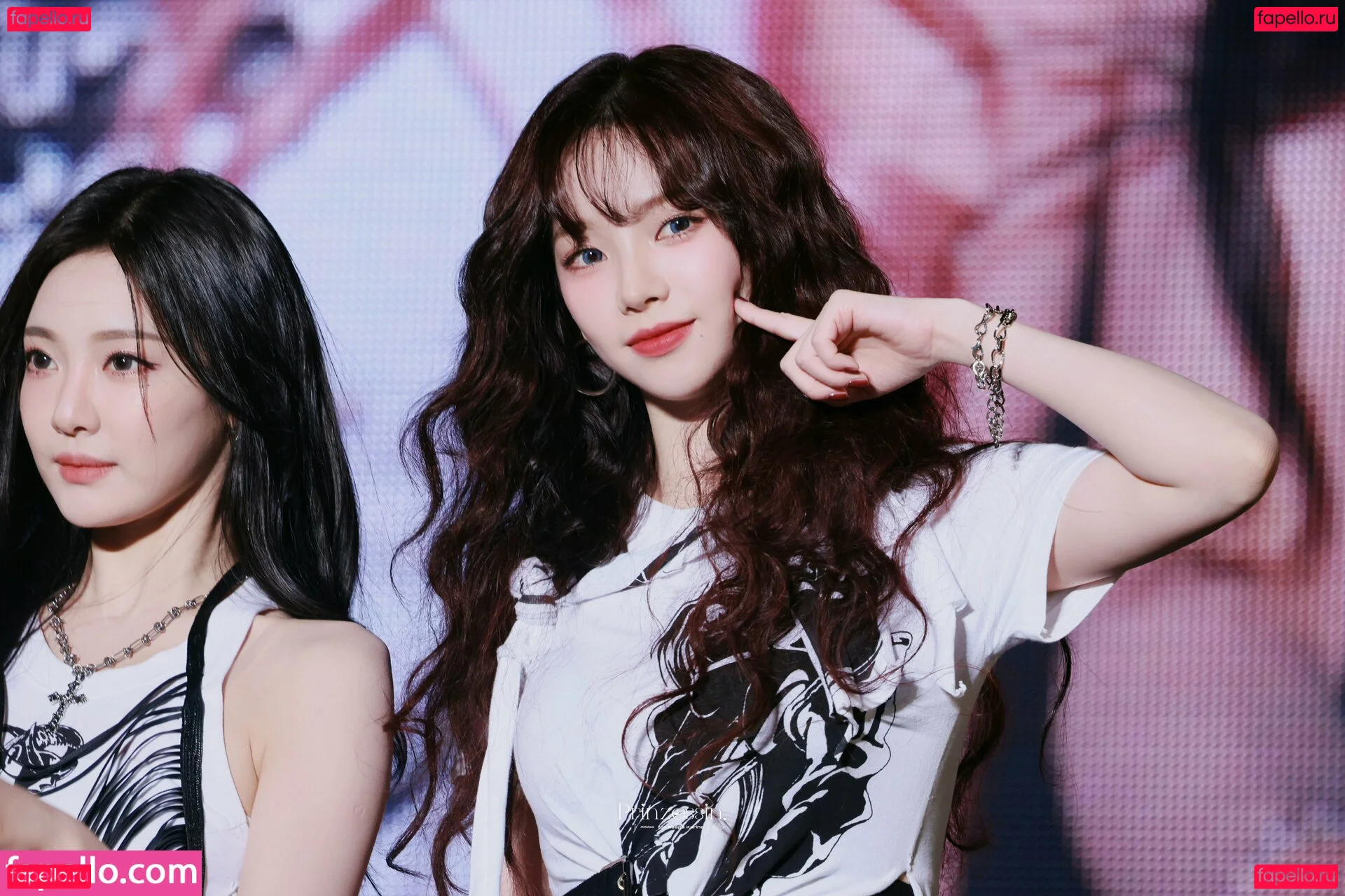 katarinabluu Onlyfans Photo Gallery 