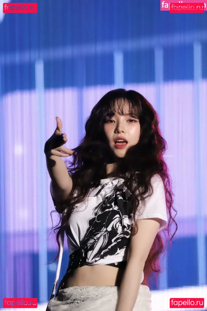 katarinabluu Onlyfans Photo Gallery 