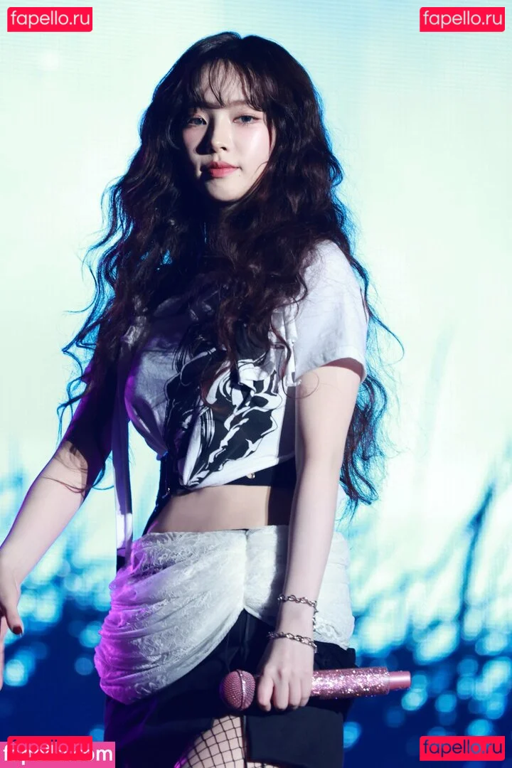 katarinabluu Onlyfans Photo Gallery 