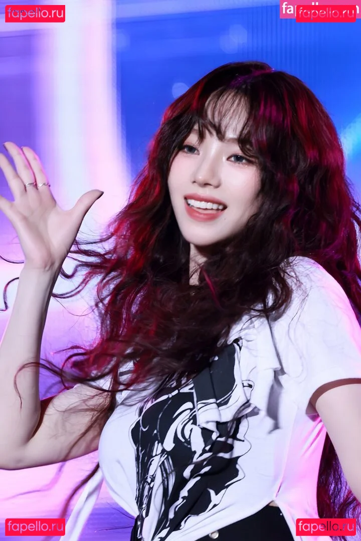 katarinabluu Onlyfans Photo Gallery 