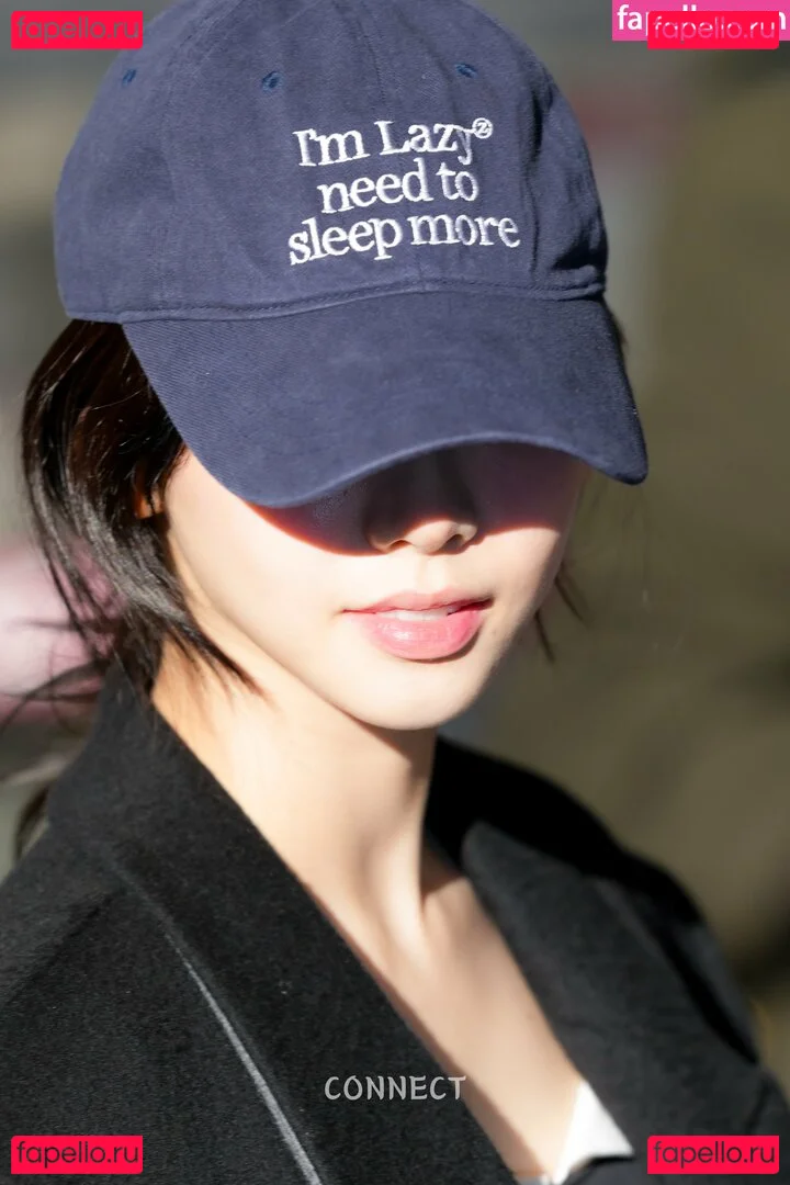 katarinabluu Onlyfans Photo Gallery 