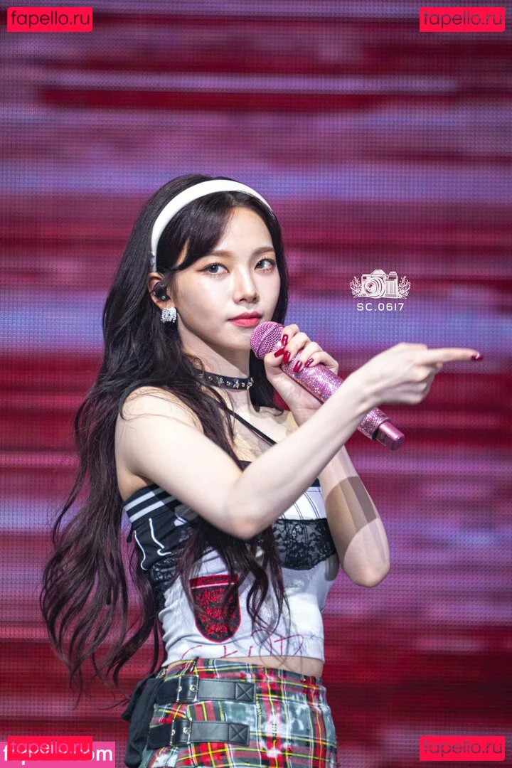 katarinabluu Onlyfans Photo Gallery 