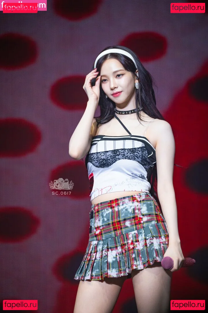 katarinabluu Onlyfans Photo Gallery 