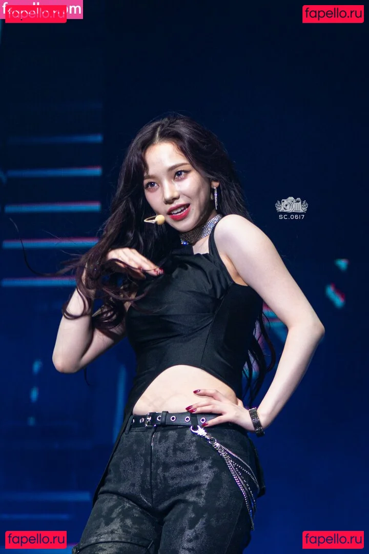 katarinabluu Onlyfans Photo Gallery 