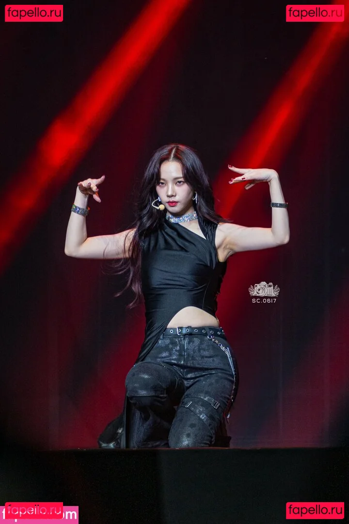 katarinabluu Onlyfans Photo Gallery 