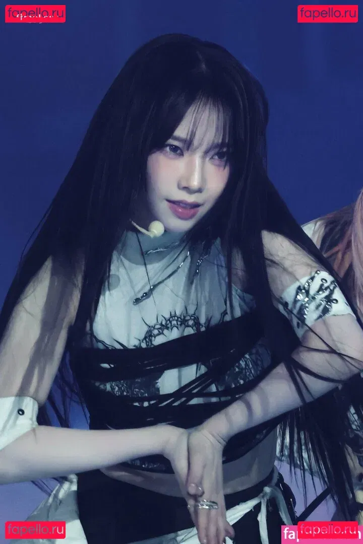 katarinabluu Onlyfans Photo Gallery 