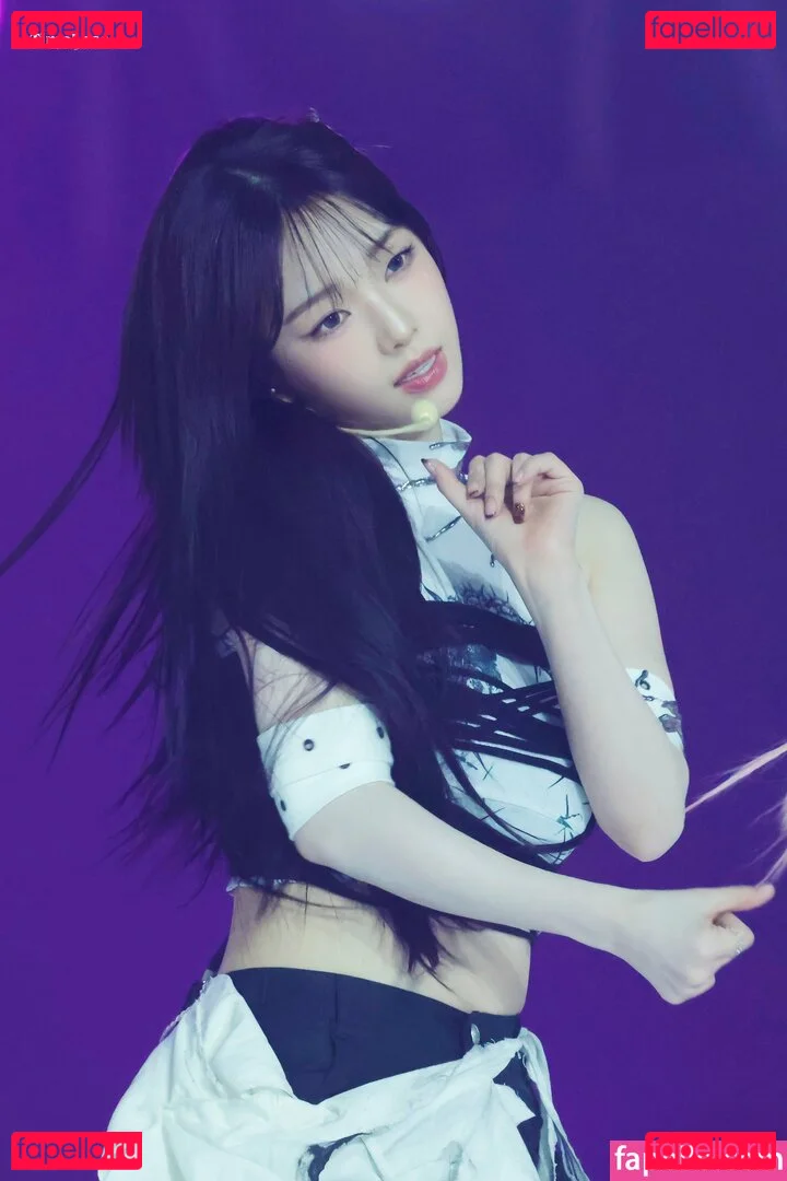 katarinabluu Onlyfans Photo Gallery 