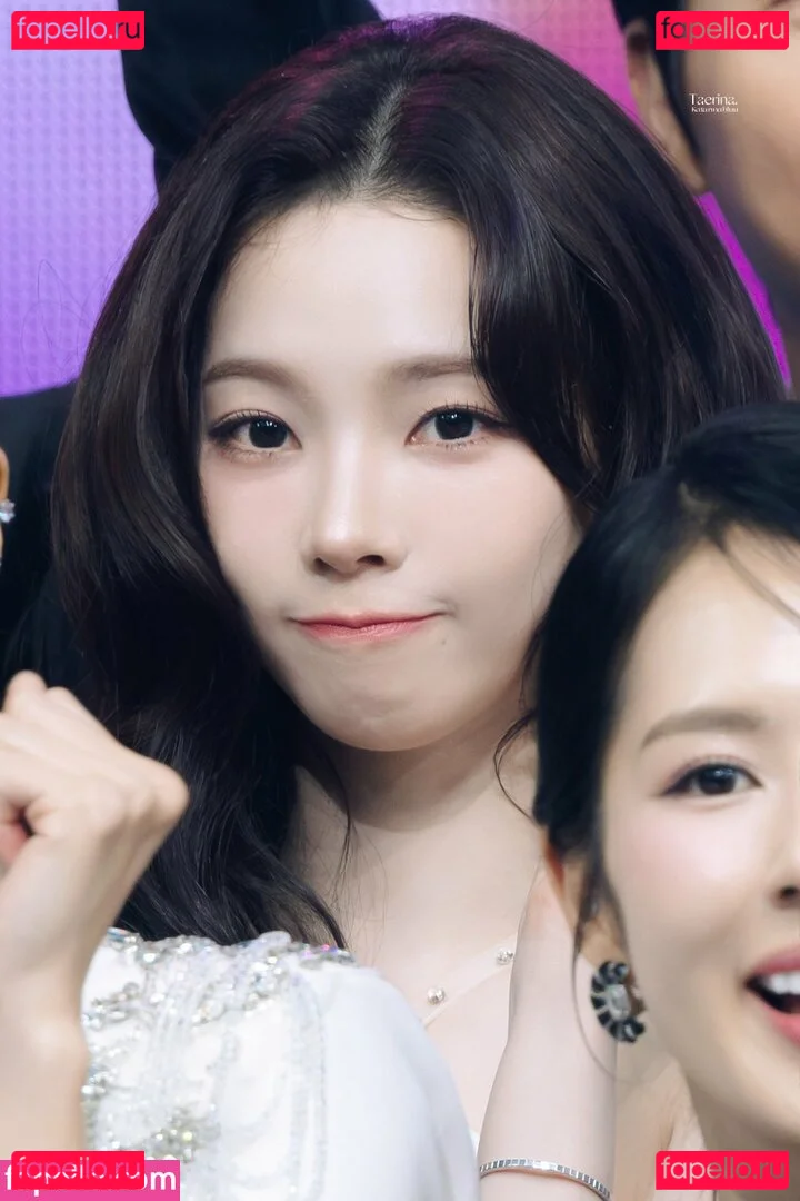 katarinabluu Onlyfans Photo Gallery 