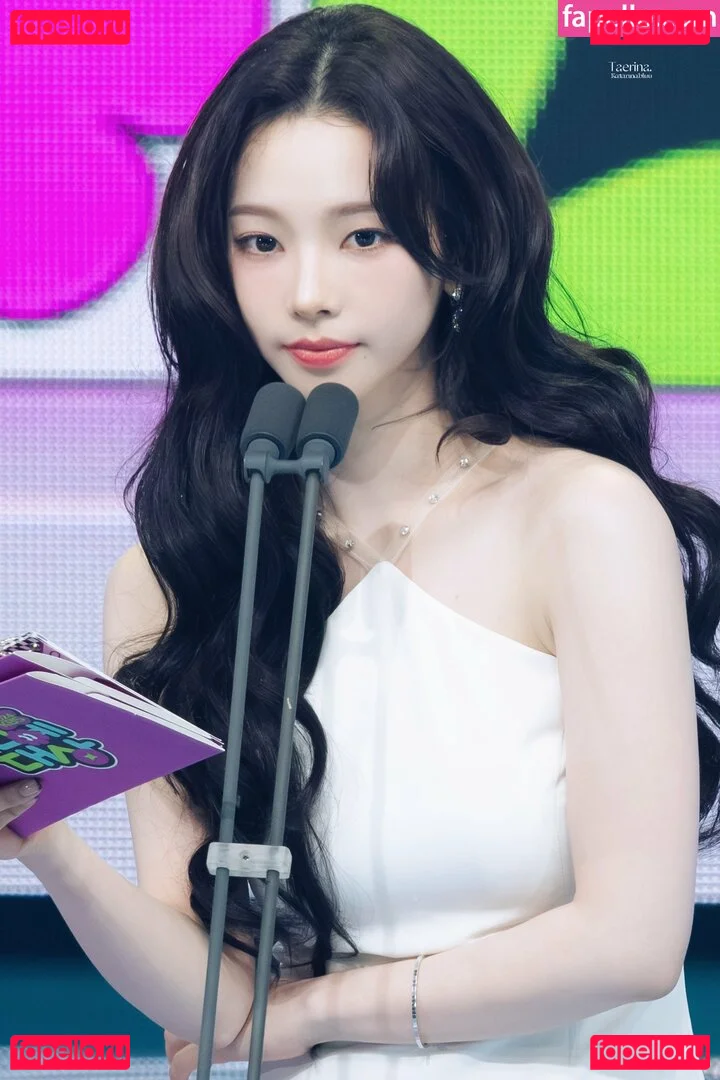 katarinabluu Onlyfans Photo Gallery 