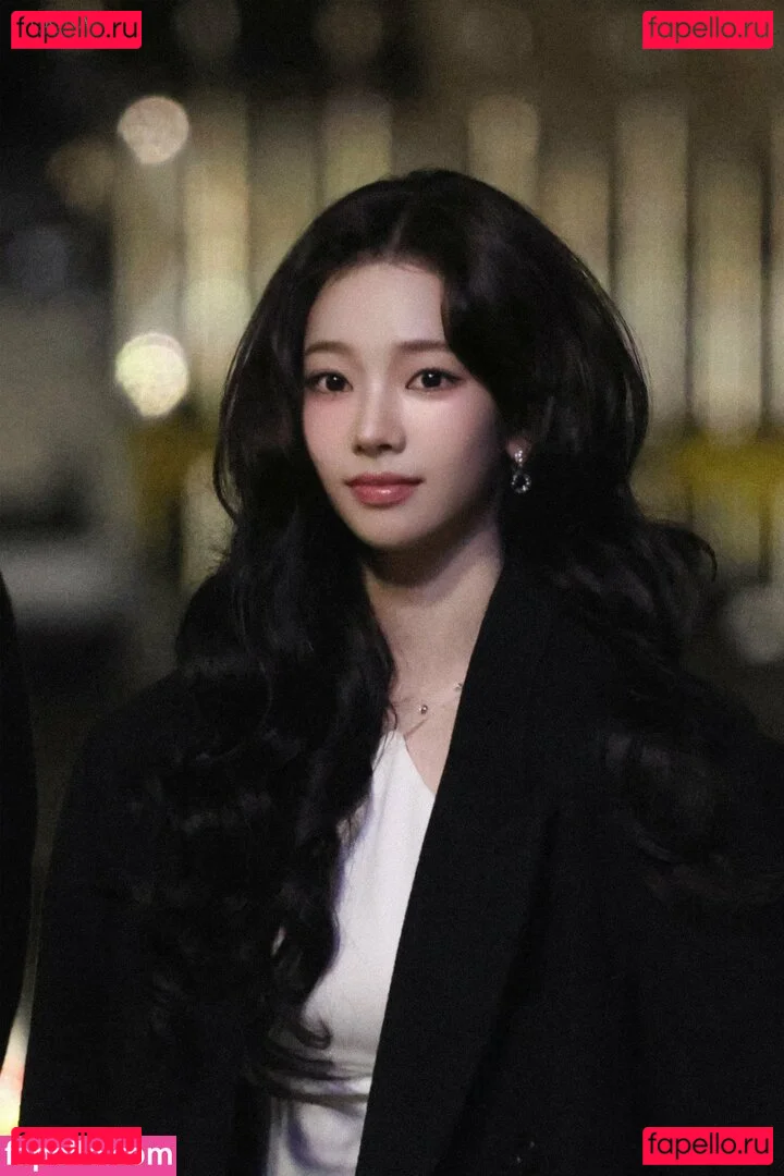 katarinabluu Onlyfans Photo Gallery 