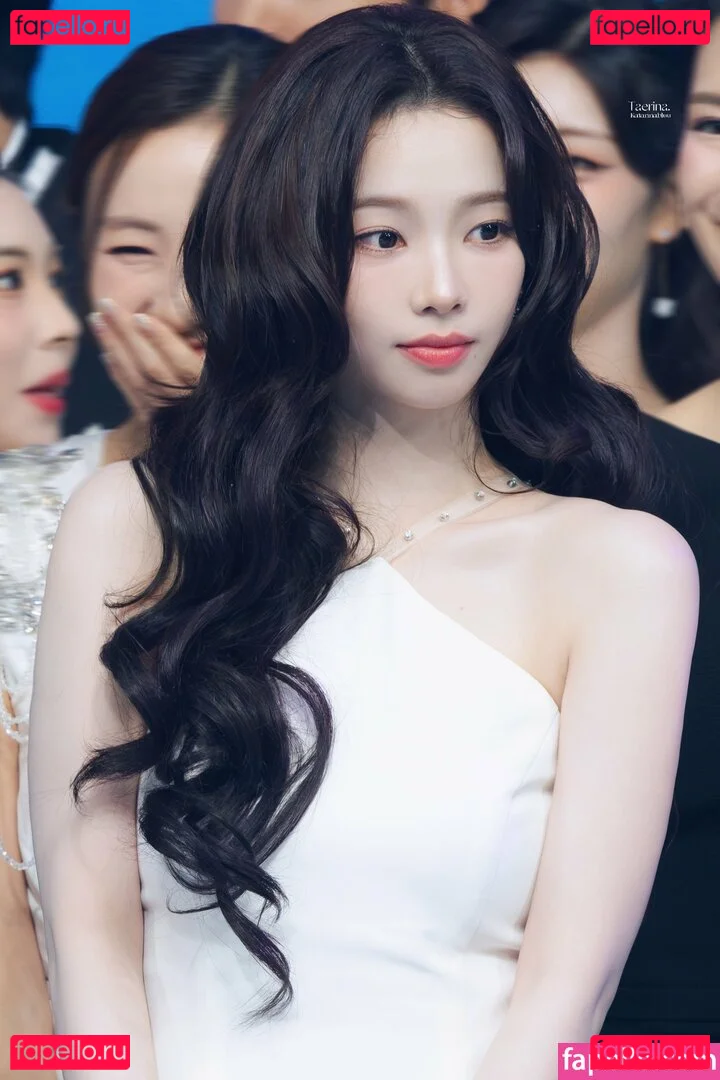 katarinabluu Onlyfans Photo Gallery 