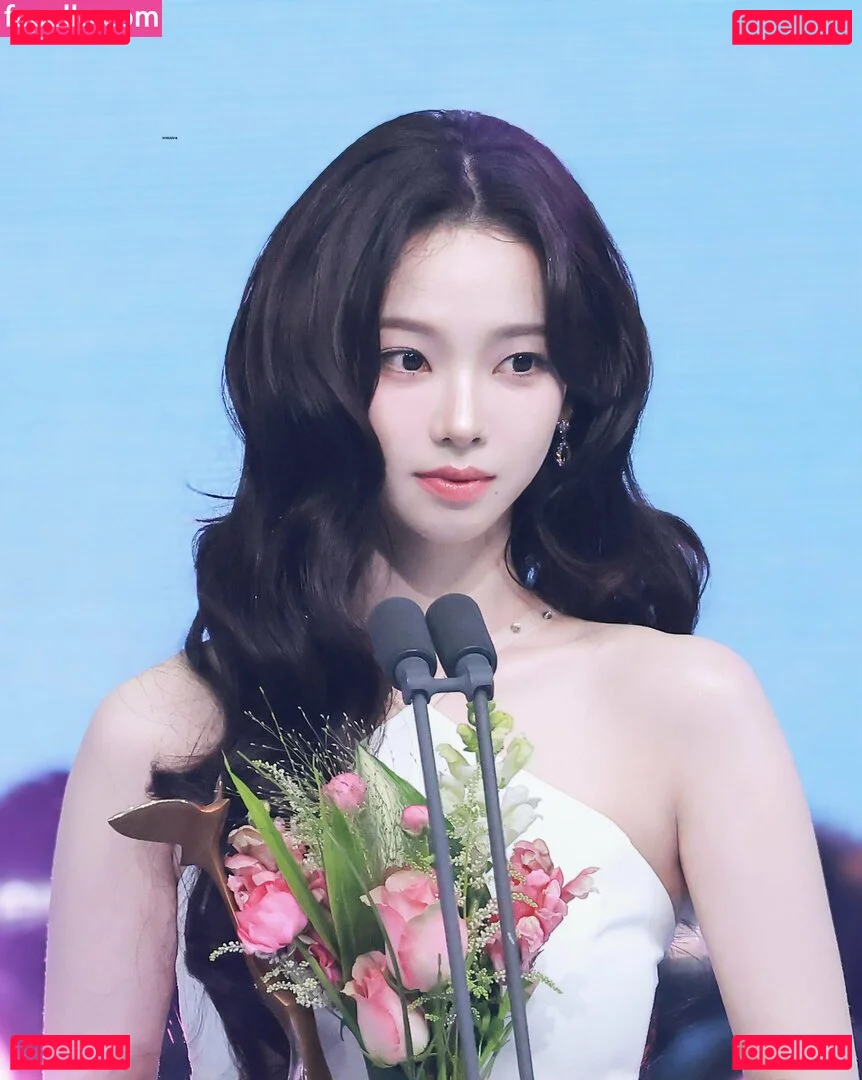 katarinabluu Onlyfans Photo Gallery 