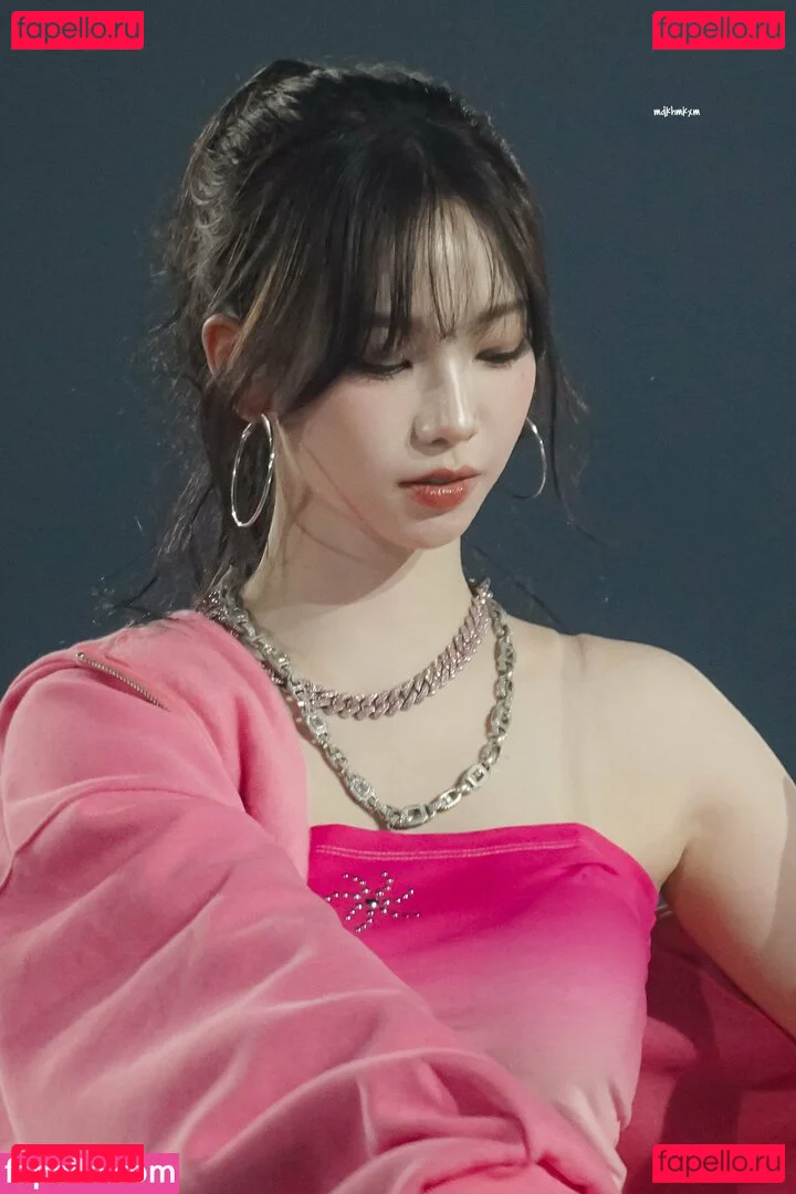 katarinabluu Onlyfans Photo Gallery 