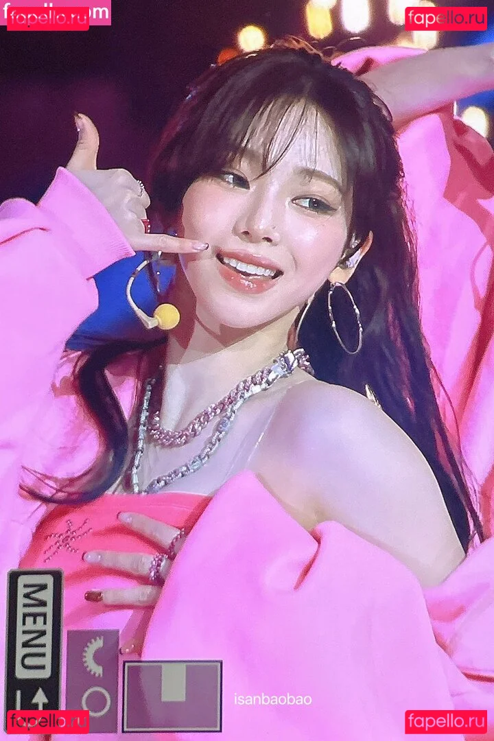 katarinabluu Onlyfans Photo Gallery 