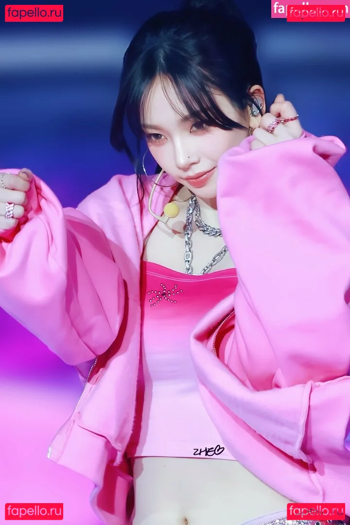 katarinabluu Onlyfans Photo Gallery 