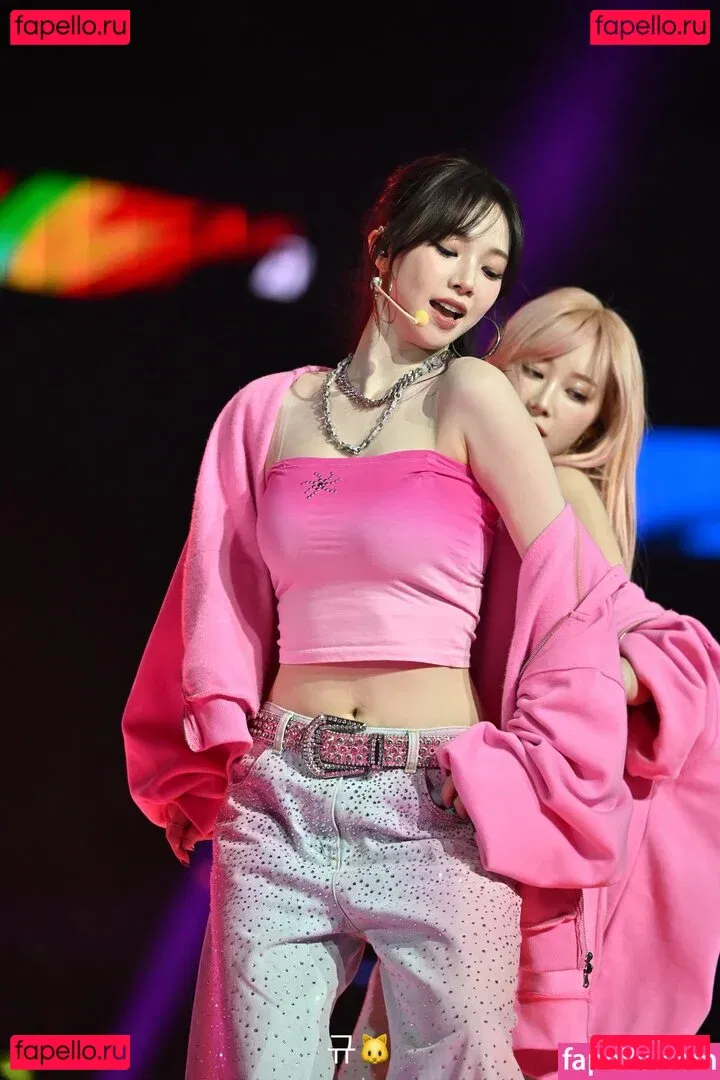 katarinabluu Onlyfans Photo Gallery 