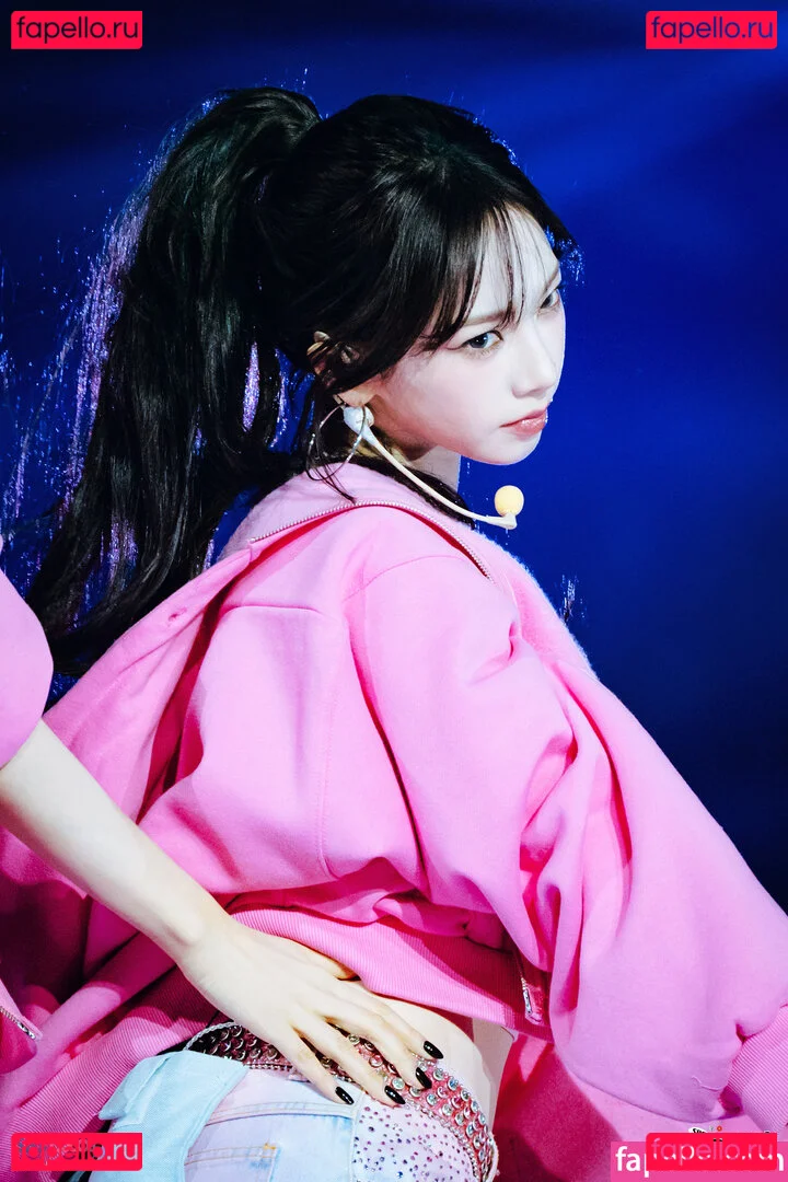 katarinabluu Onlyfans Photo Gallery 