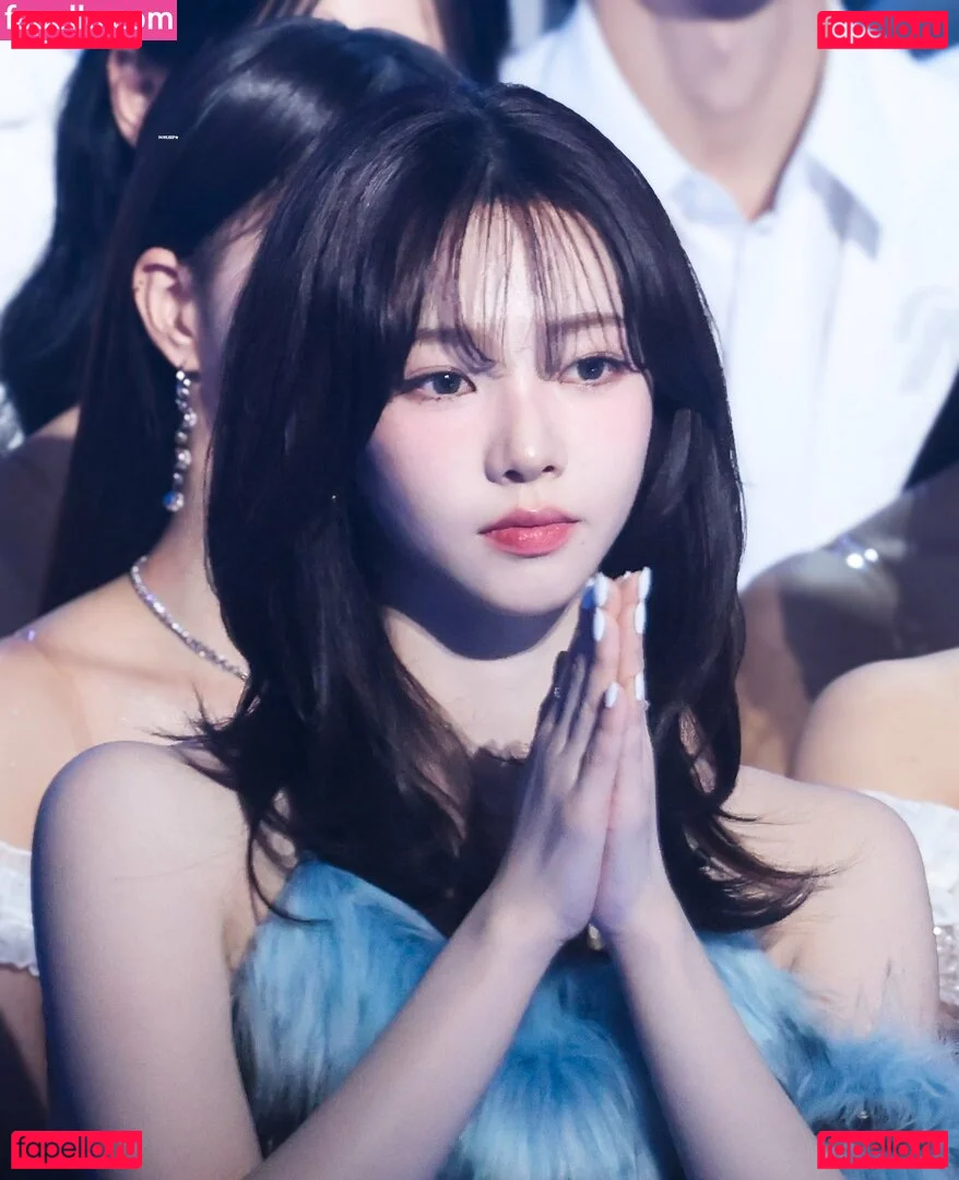 katarinabluu Onlyfans Photo Gallery 