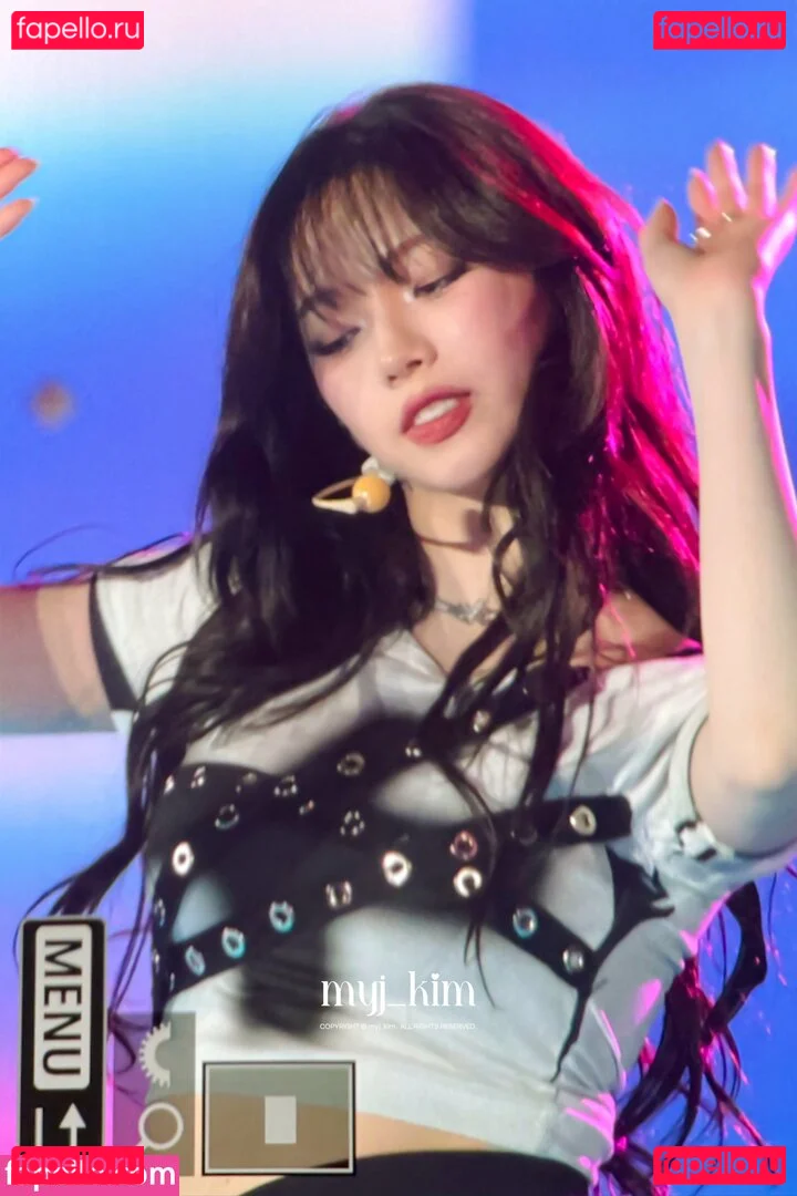 katarinabluu Onlyfans Photo Gallery 