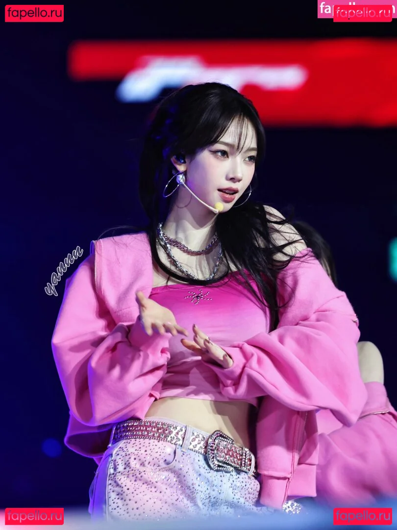 katarinabluu Onlyfans Photo Gallery 