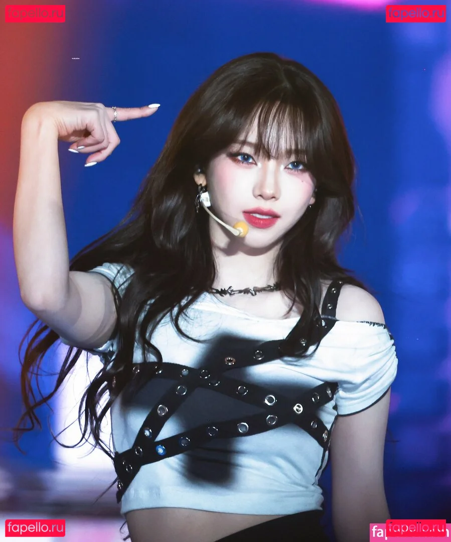 katarinabluu Onlyfans Photo Gallery 