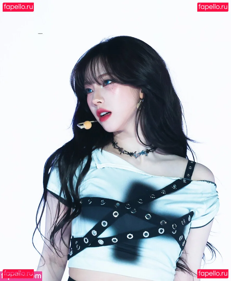 katarinabluu Onlyfans Photo Gallery 