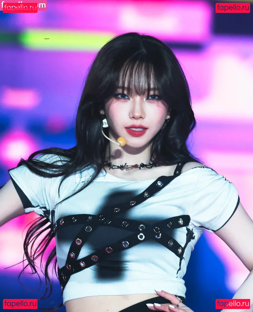 katarinabluu Onlyfans Photo Gallery 