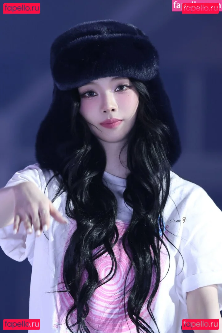 katarinabluu Onlyfans Photo Gallery 