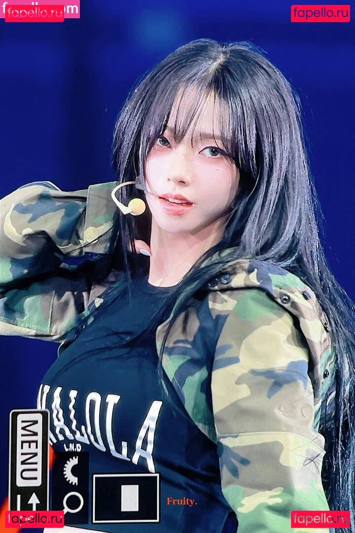 katarinabluu Onlyfans Photo Gallery 