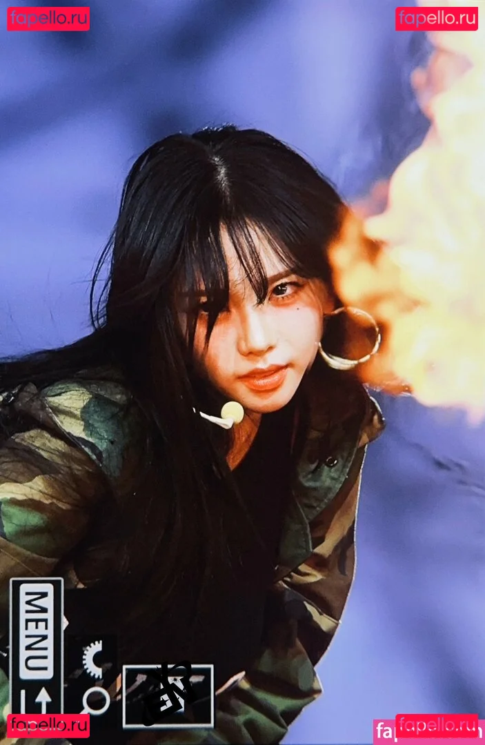 katarinabluu Onlyfans Photo Gallery 