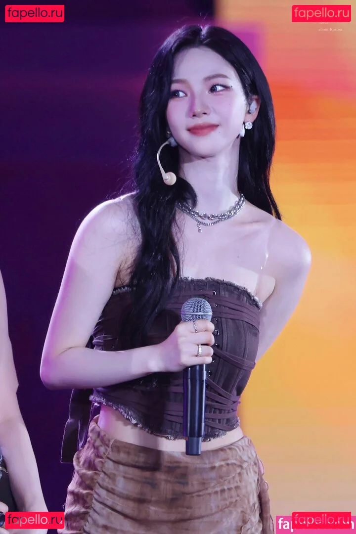 katarinabluu Onlyfans Photo Gallery 