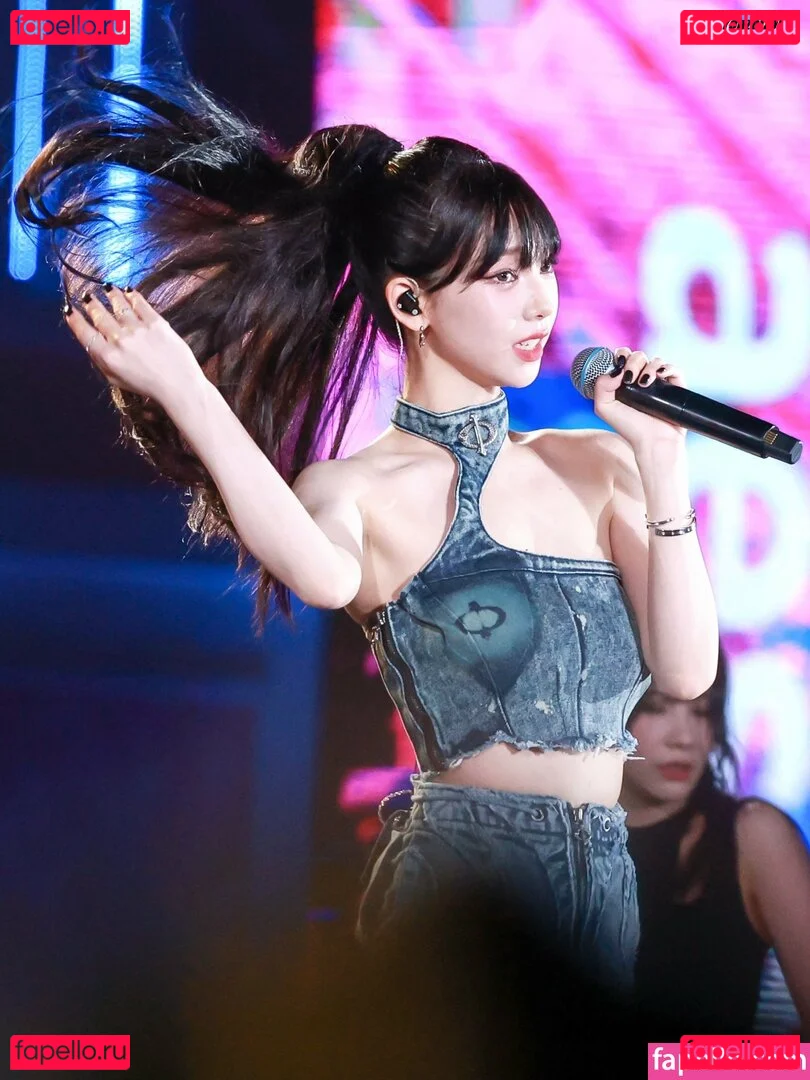 katarinabluu Onlyfans Photo Gallery 