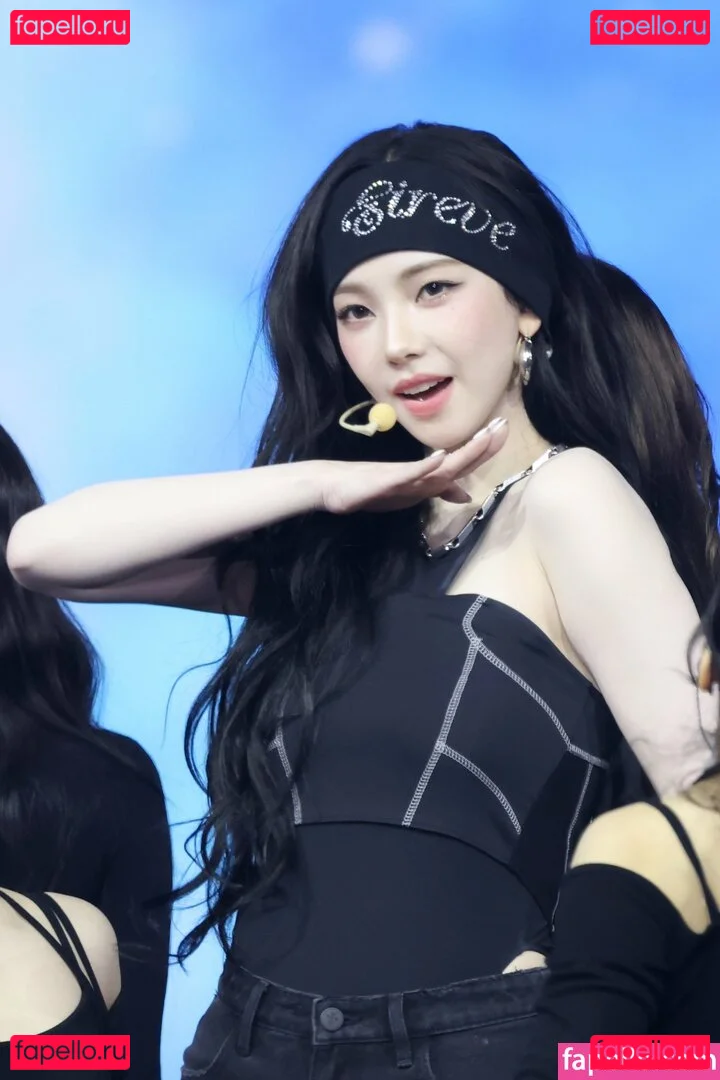 katarinabluu Onlyfans Photo Gallery 